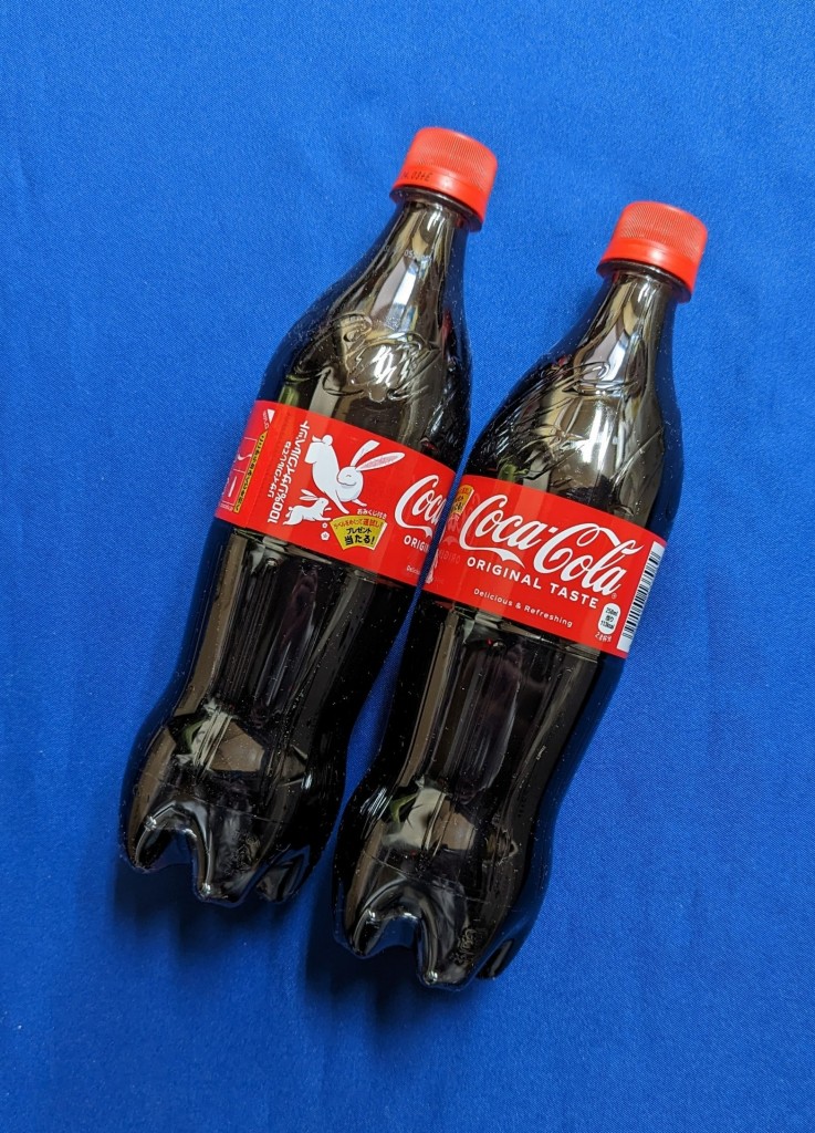 コカ・コーラ　うさぎボトル１