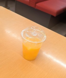 水曜日２５－３２３
