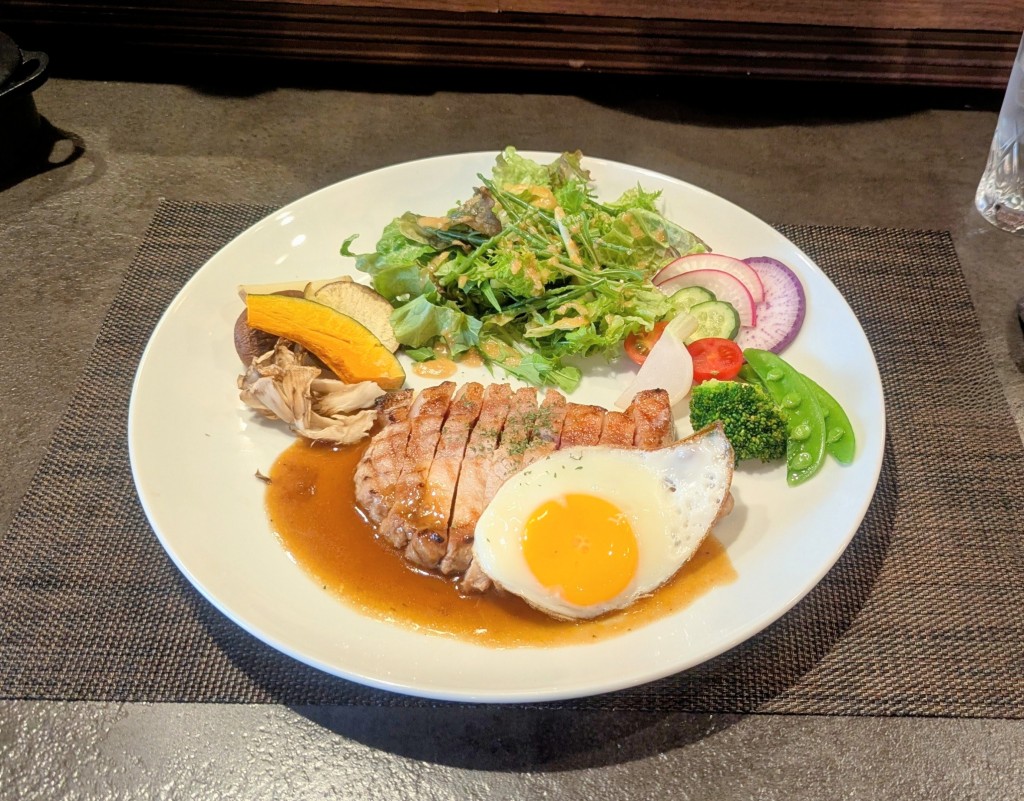 水曜日２５－８８５