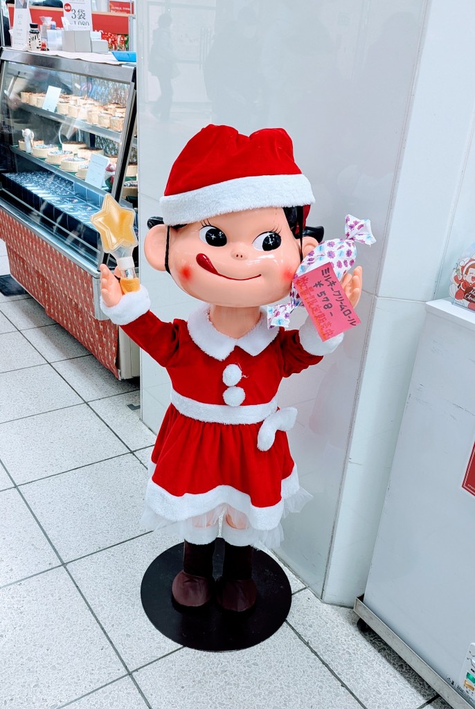 水曜日２５－８９２