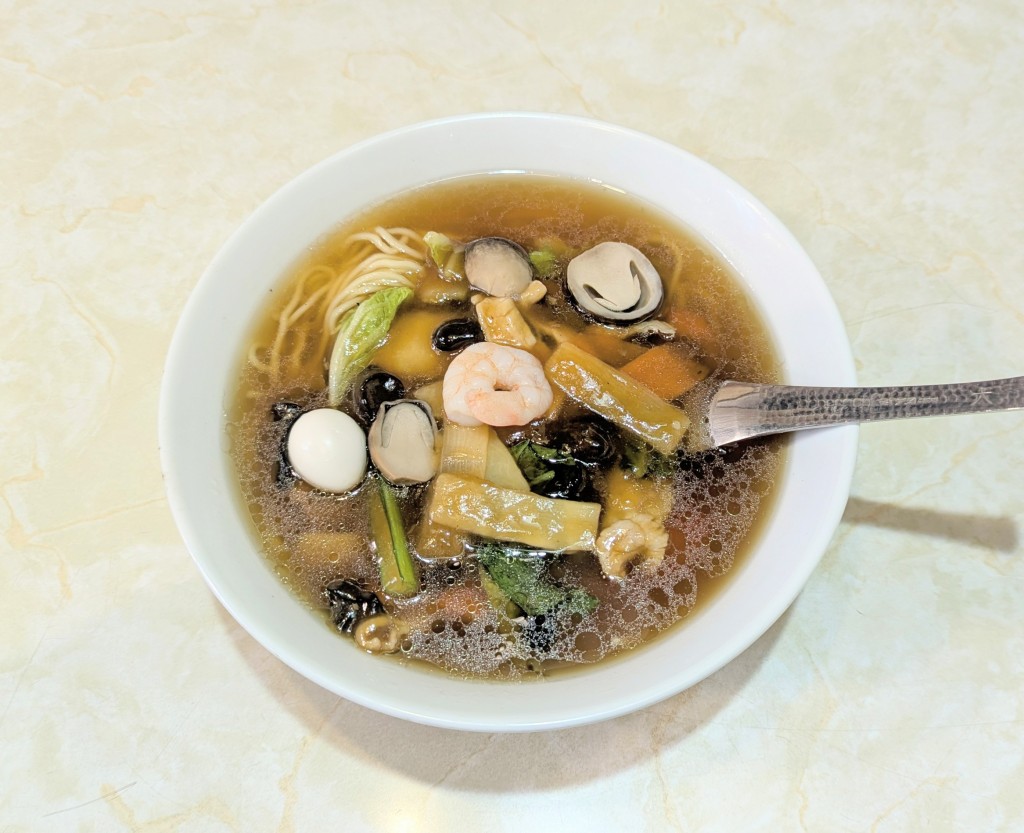 水曜日２５－８８２